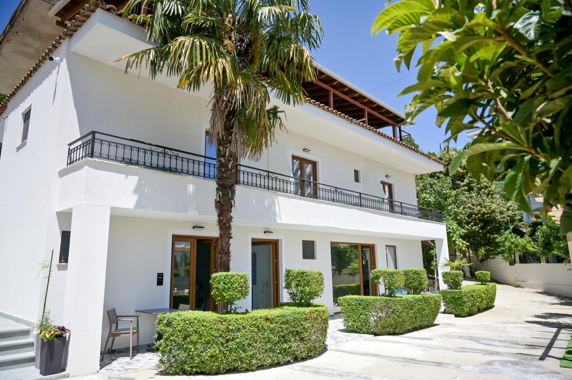 Villa Qeli จีโรคาสเตอร์ ภายนอก รูปภาพ